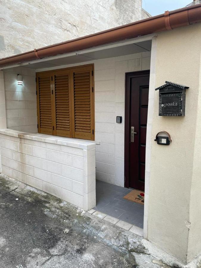 Xenia Renting Villa Massafra Exterior photo